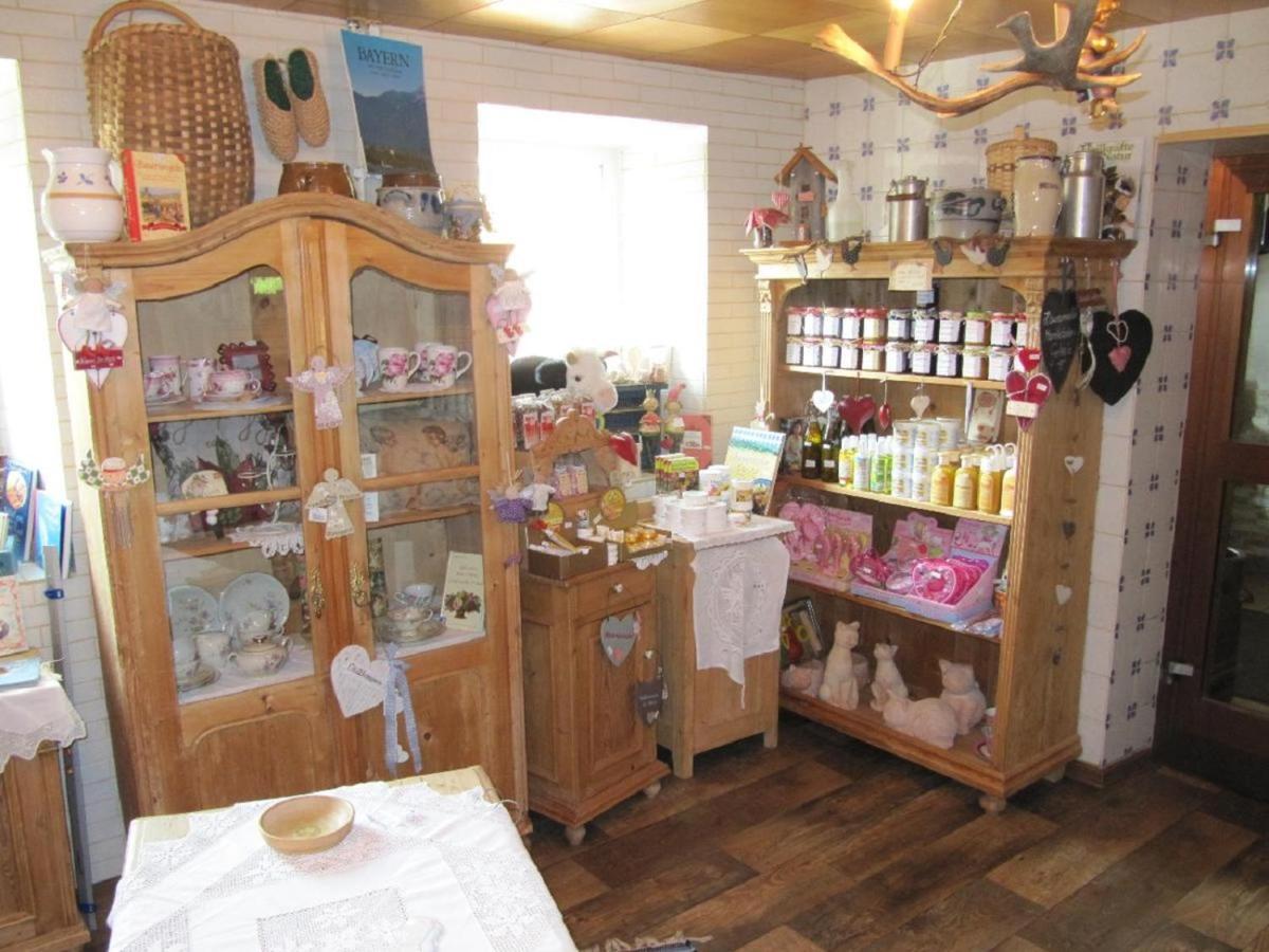 Landgasthof-Hotel Zum Anleitner Rattenberg エクステリア 写真