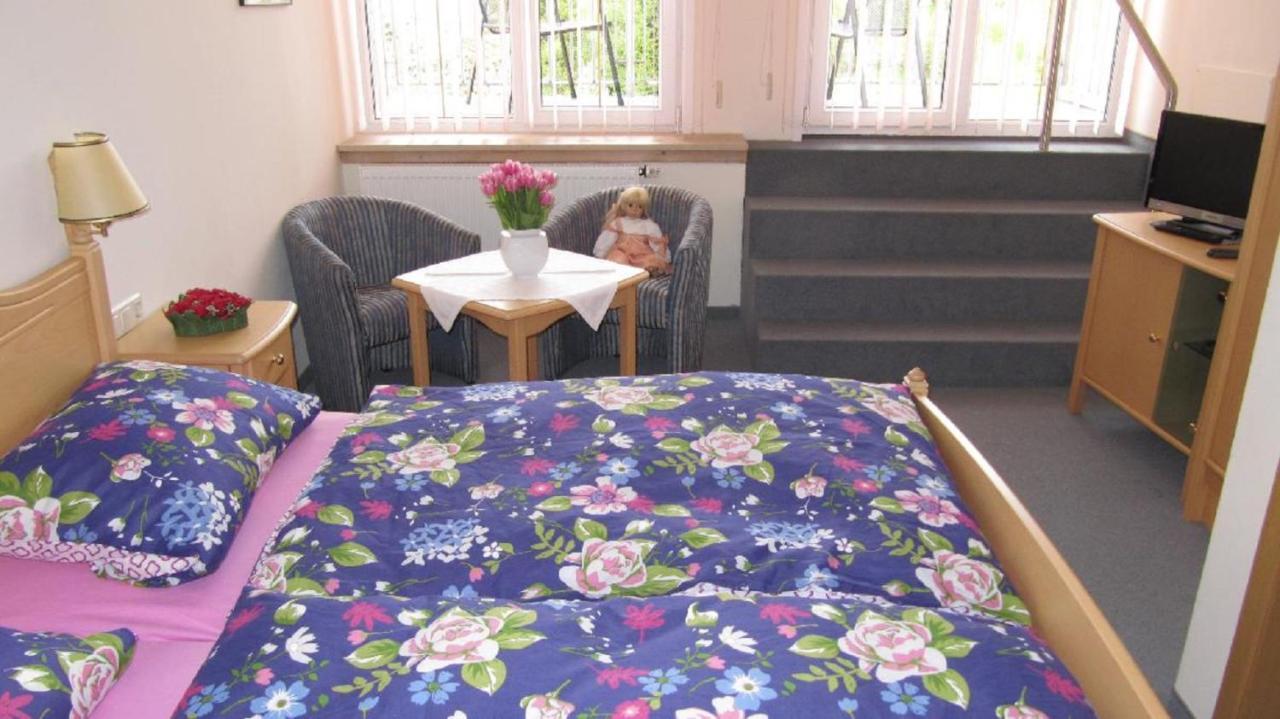 Landgasthof-Hotel Zum Anleitner Rattenberg エクステリア 写真