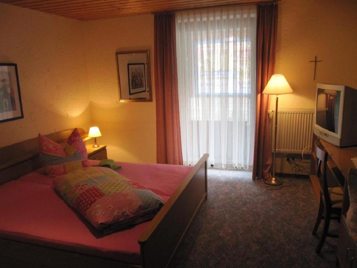 Landgasthof-Hotel Zum Anleitner Rattenberg エクステリア 写真